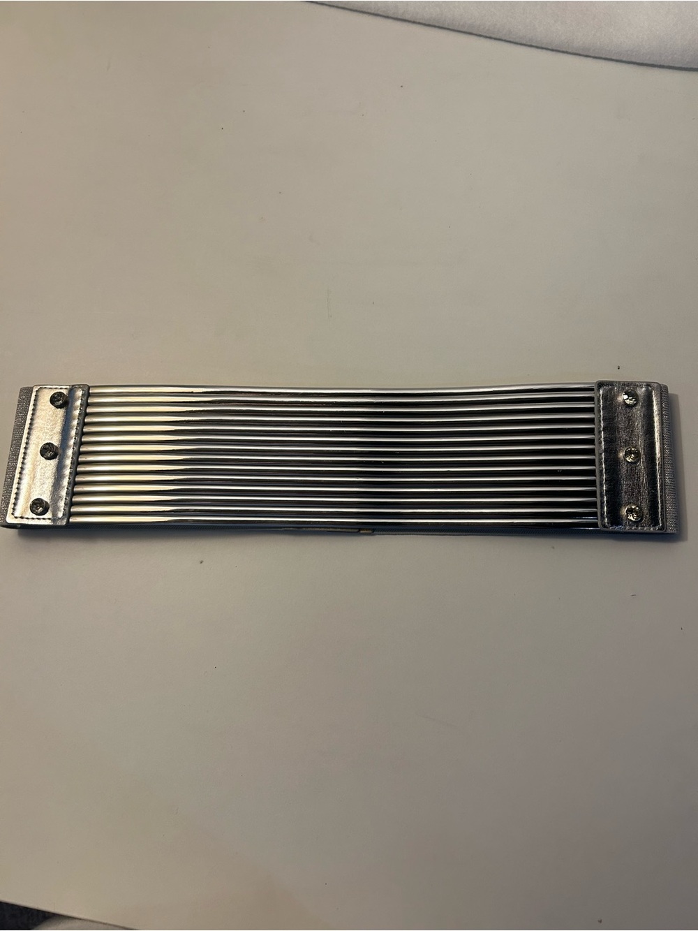 Hot Topic Silver Ribbed Stretch Metal Belt